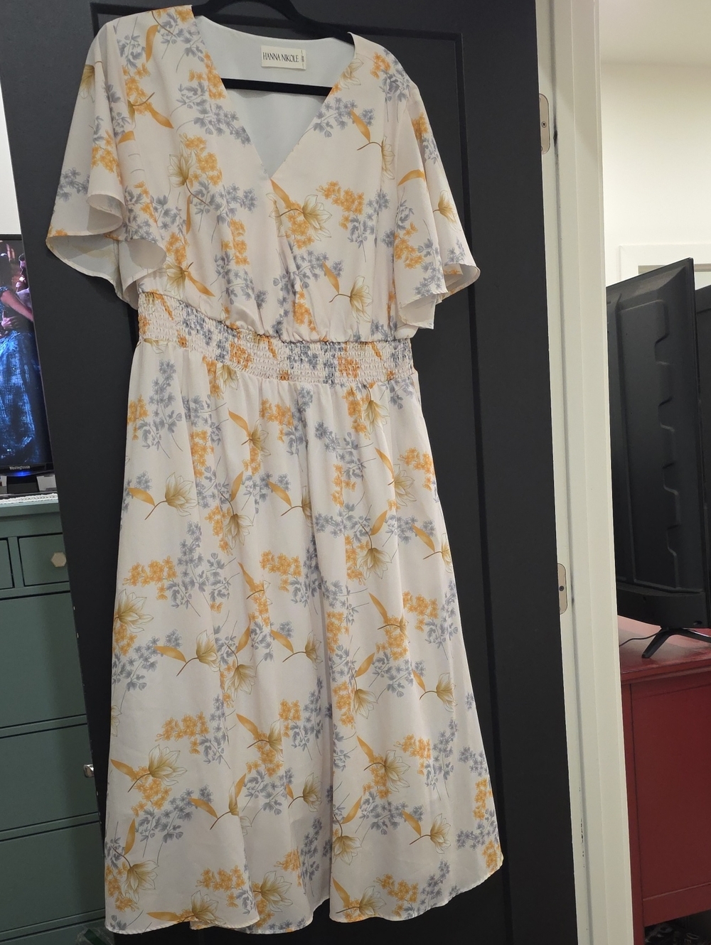 Floral Flutter-Sleeve Midi Dress in White and Yellow
